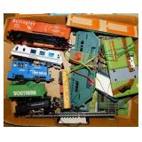 Vintage HO scale railroad train cars - New Tyco