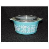1957 Pyrex Amish Butterprint 1 qt. casserole w/