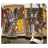 Tools: Pliers - Wrenches - Box cutter - Hitch pin