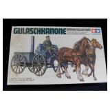 7 military & World War II vehicle & soldier model