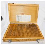 Vintage Precision Meyer steel pin machinist gauge