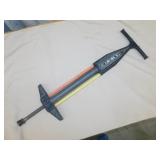Po-Go-Roo pogo stick, workS, no video footage, 39"