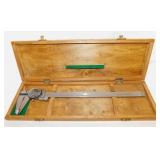 Vintage Mitutoyo cast iron Vernier height gauge -