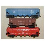 8 railroad train coal cars
