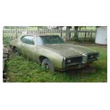 1968 Pontiac Lemans 2 door coupe, 350 engine,
