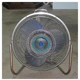 Lakewood 18" three speed floor fan