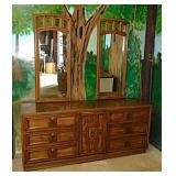 Mid-century Stanley furniture 9 drawer dresser w/
