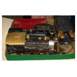5 pc. Odd scale railroad train engines & cars