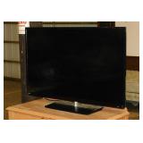 2013 Toshiba 39" TV television on stand,