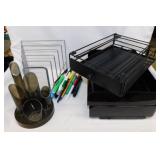Office & craft supplies: Desktop organizer trays
