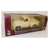 Road Legends diecast metal 1953 Ford pickup 1:18