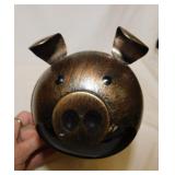 Oink rustic metal pig wine work keeper w/ corks,
