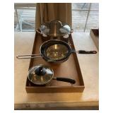 Revere ware 1 qt. Stainless Saucepan with Clear