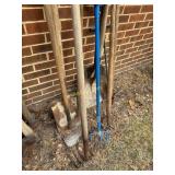Round/ square shovels, garden hoe, gravel shovel,