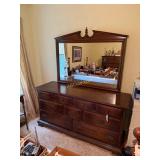 Ethan Allen 9 Draw dresser with mirror, Measures: