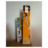 SAKAR camera tripod, Kodak 54ï¿½ Lightweight camera