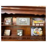 International silver ï¿½Stratford Shellï¿½ tray,