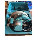 Makita 7 1/4 circular saw- corded