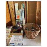6 decorative glass bottles, 1 gas lamp, 1 sconce,
