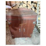Mahogany 2- door cabinet, Measures: 22'W x 12'D x