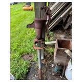 Vintage pitcher pump by Saunders in Elizabeth