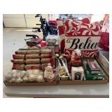 4pc Ceramic ï¿½Christmas Carolersï¿½ Figurines,