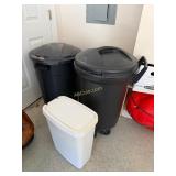 Black Large Lawn/Leaf Trash Can with Lid, Black