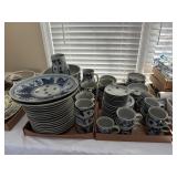 8pc Stoneware Set Iron Mountain Marthaï¿½s Flowers,