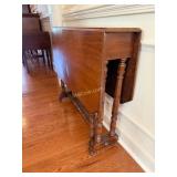 Beautiful Antique Victorian Walnut Drop Leaf