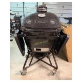 Primo Oval XL 400 Ceramic Kamado Grill, V-Rack