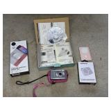Canon Powershot SD750 Digital Alpha with Pink