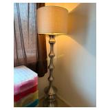 Bracho 67.5ï¿½ Traditional Floor Lamp with