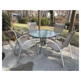 Cut Door Metal Framed Round Glass Top Table 42.5ï¿½