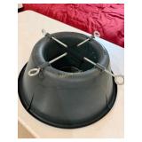 Christmas Tree Stand, 4- Christmas Wreaths