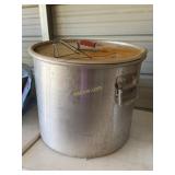 Large Aluminum Stock Pot