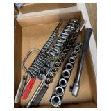 1 Flat of 4 Socket Sets, 1 Ratchet, 1 Extender,