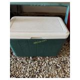 Coleman Handheld Cooler, Rubbermaid Side Handle