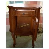 French style cabinet 1 door & 1 draw with oval