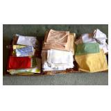 Various linens, table cloths & napkins.