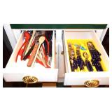 2 drawers of kitchen utensils & silverware