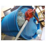 Plastic barrel w/ pump GAR2