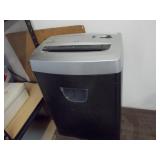Paper shredder