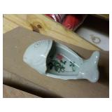 Fish bone dish BASE