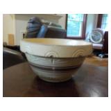 10" dia. Yellowware bowl