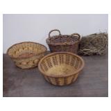 Baskets, birds nest