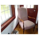 Reeded leg arm chair