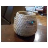 3.5" Beehive style woven basket