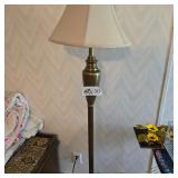 NICE BRASS FLOOR LAMP