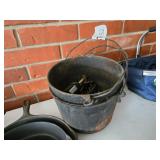 CAST IRON POT
