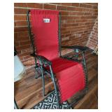 FOLDING CHAIR